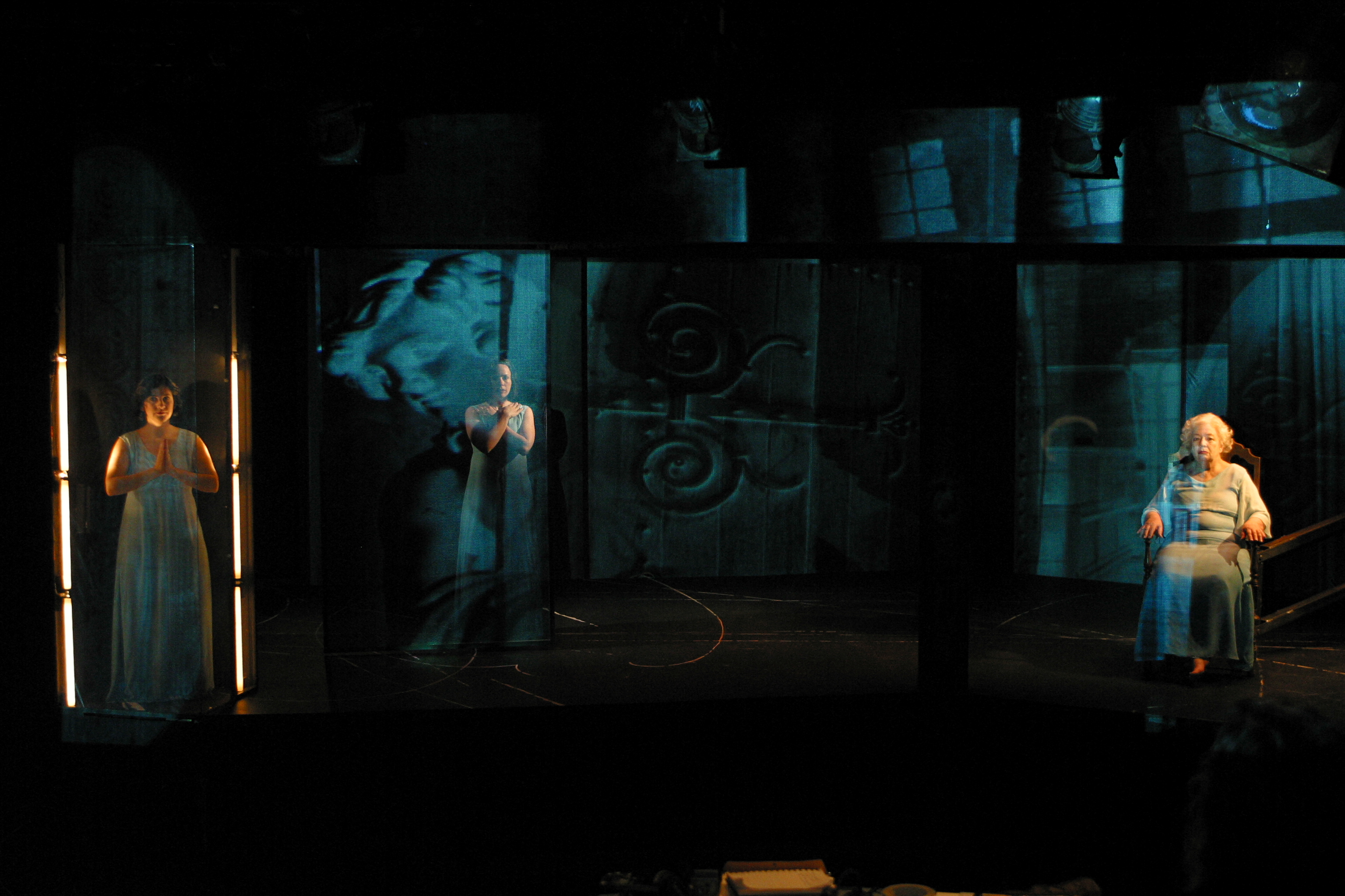 Mabou Mines "CARA LUCIA"
Here Arts Center
4/2003
directed by Sharon Fogarty
with Ruth Maleczech, Rosemary Fine and Clove Galilee (as Old Lucia. Issy, and Young Lucia)